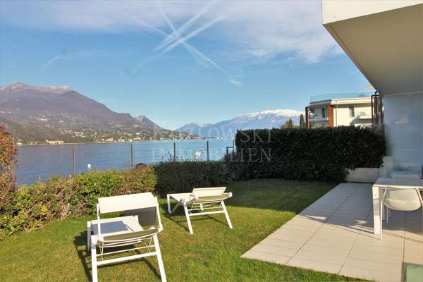 thumbnail von GARDASEE exklusiv – Seaview-Terrassenwohnung mit Privatgarten und Rooftop-Pool!