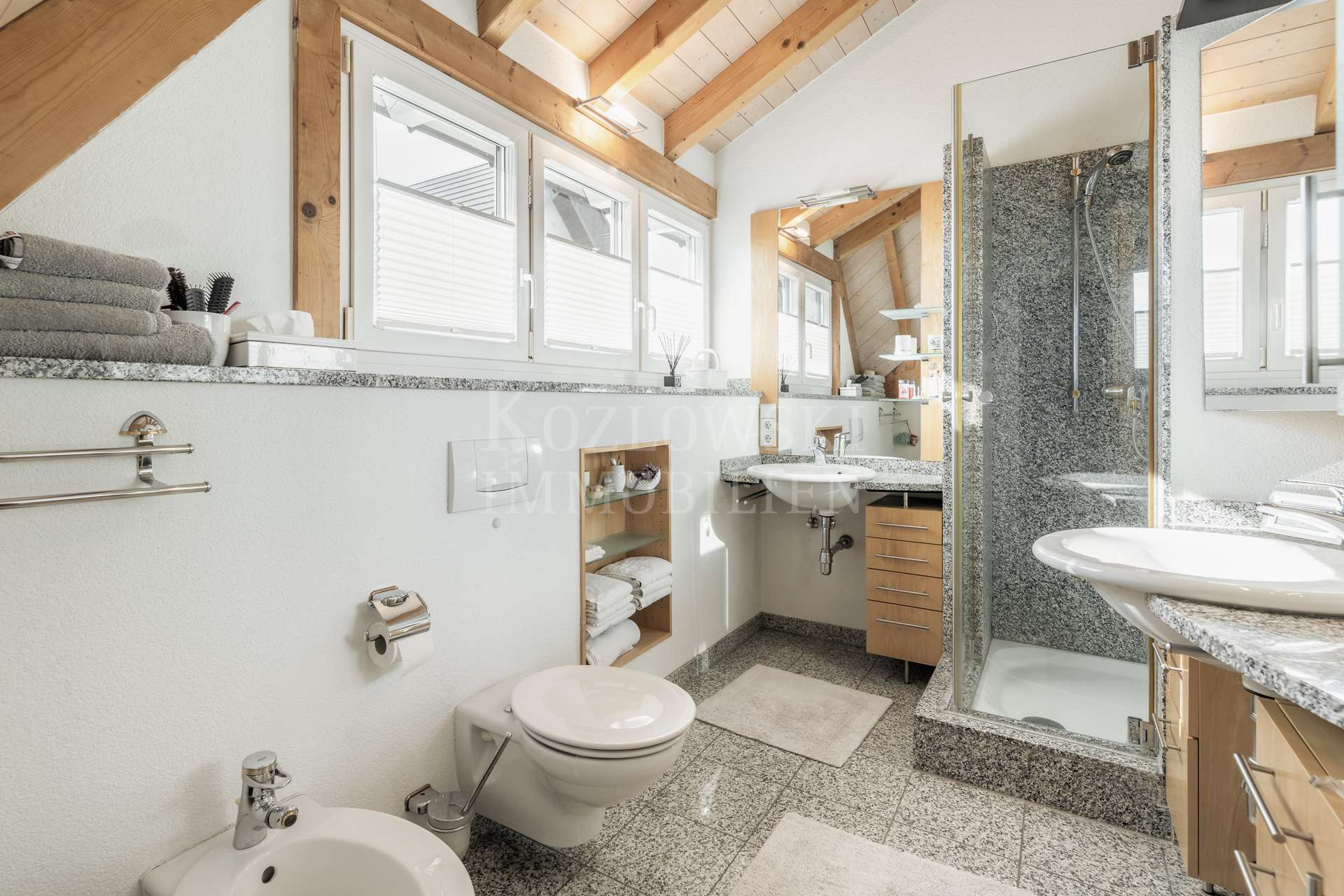 en-suite Duschbad