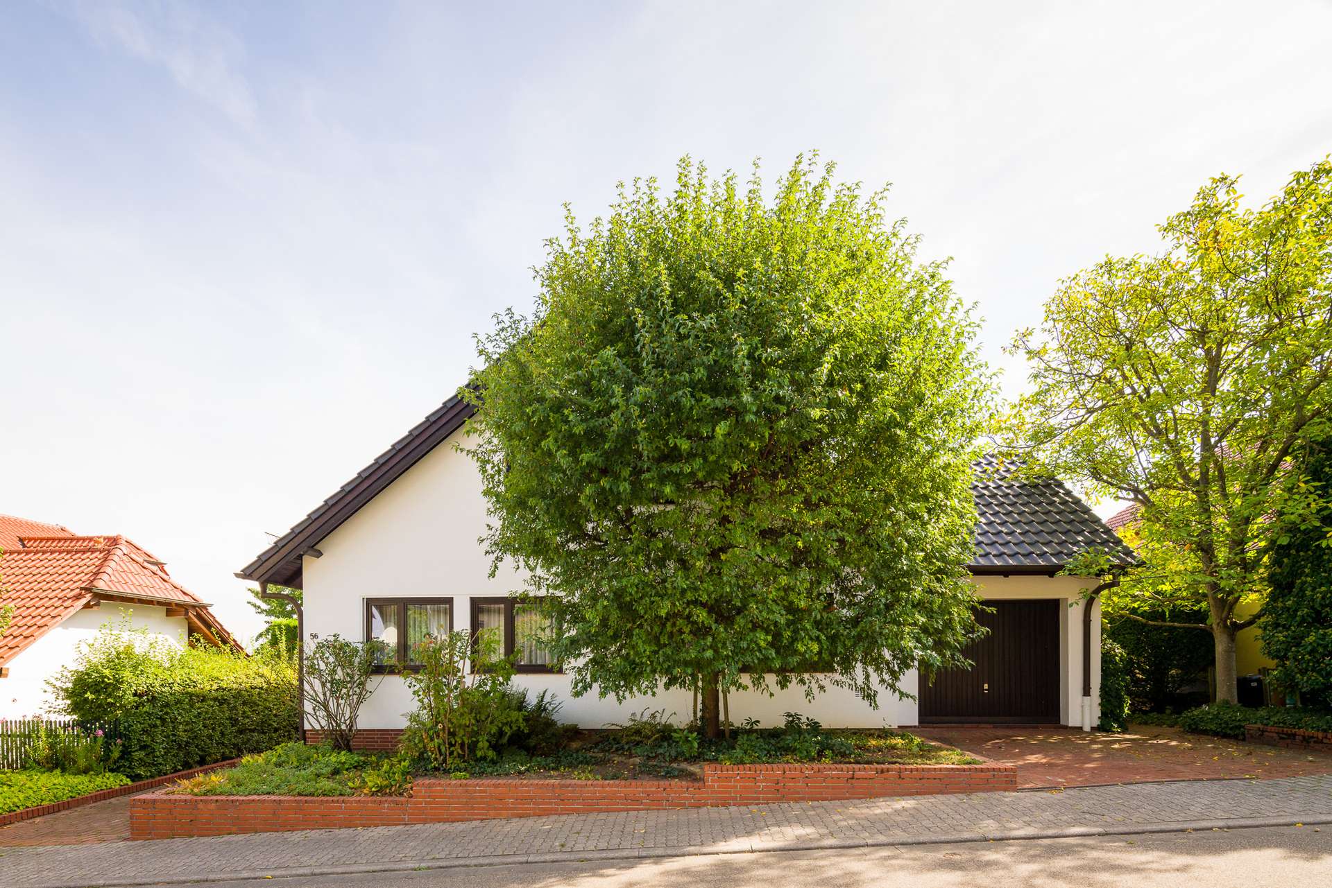 EFH - Straßenansicht