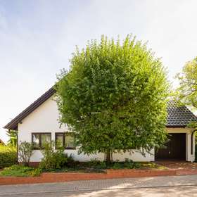 EFH - Straßenansicht