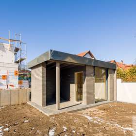 Saunahaus mit Dusche