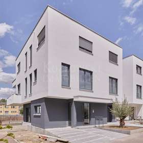 Neubau-Stadthaus