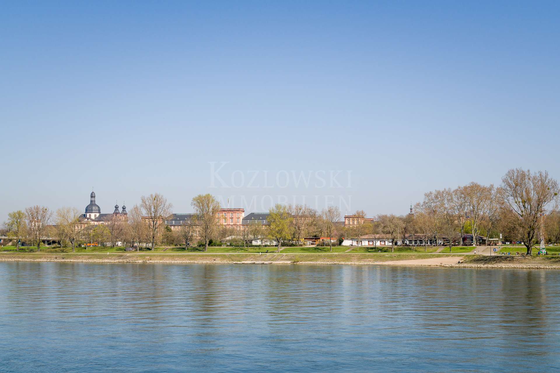 herrlicher Rheinblick