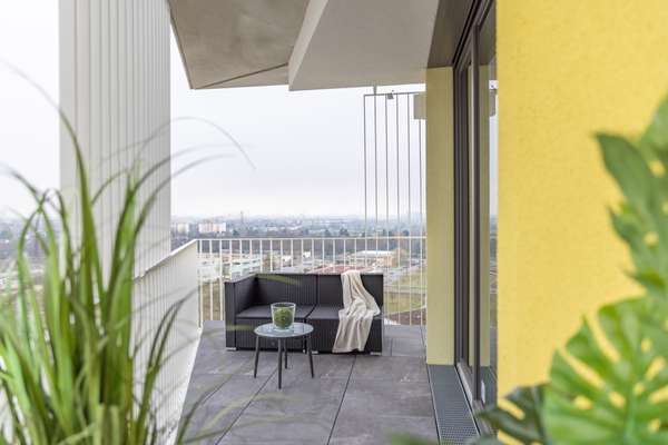 thumbnail von Erstbezug im HOCHPUNKT H –  2 ZKB mit offener Küche, Balkon & TG-Stellplatz!