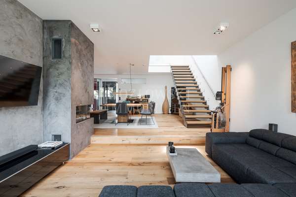 thumbnail von Familienparadies in Feldrandlage – Design-Stadthaus mit großem Sonnengarten!