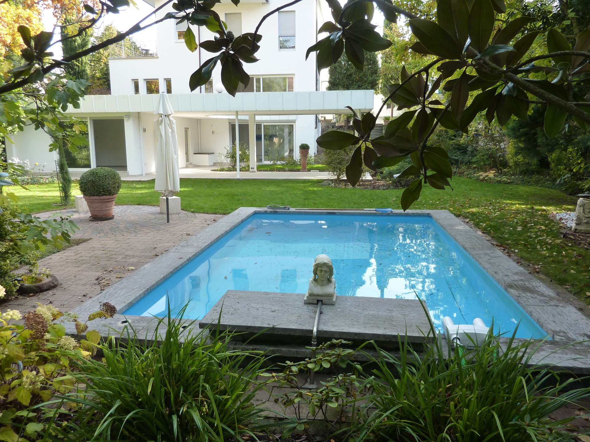 Stadtvilla Gartenansicht