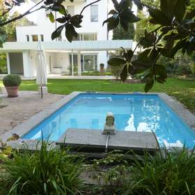 Stadtvilla Gartenansicht