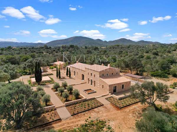 thumbnail von Mallorquinisches High-End Refugium – Sensationelle Finca mit Meerblick!