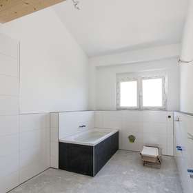 Beispiel Bad - DHH links