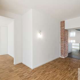 Zugang Loft-Halle