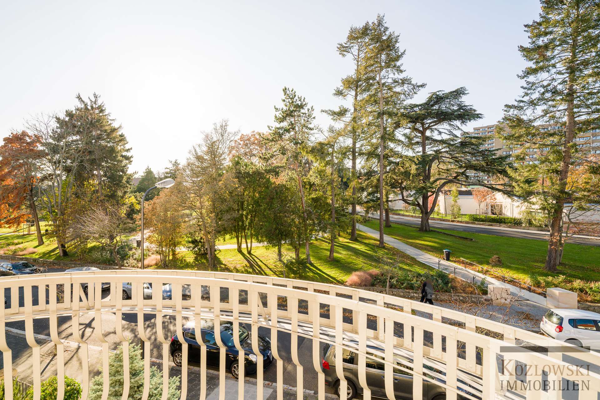 Balkon mit Parkblick