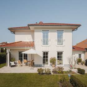 Villa - Gartenansicht