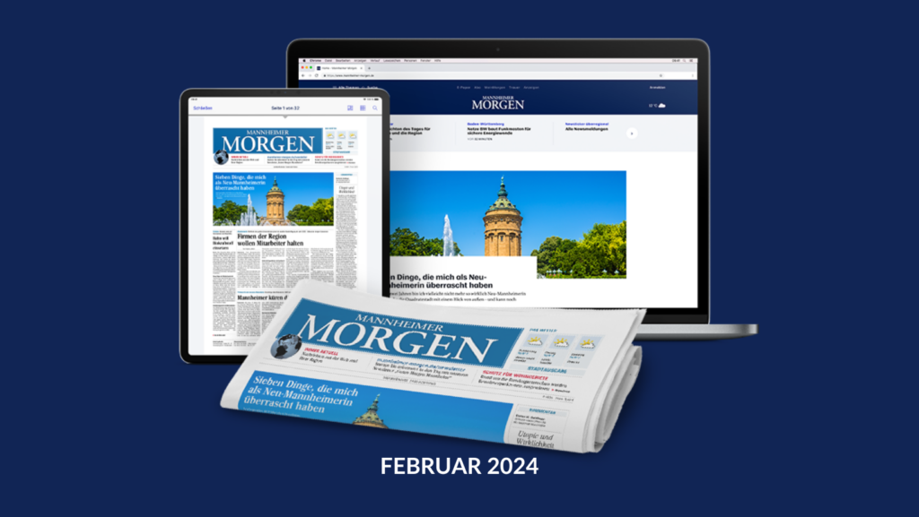 Digitale und gedruckte Ausgabe des Mannheimer Morgen mit einem Interview zum Immobilienmarkt auf Tablet, Laptop und gedruckter Zeitung mit blauem Hintergrund, datiert